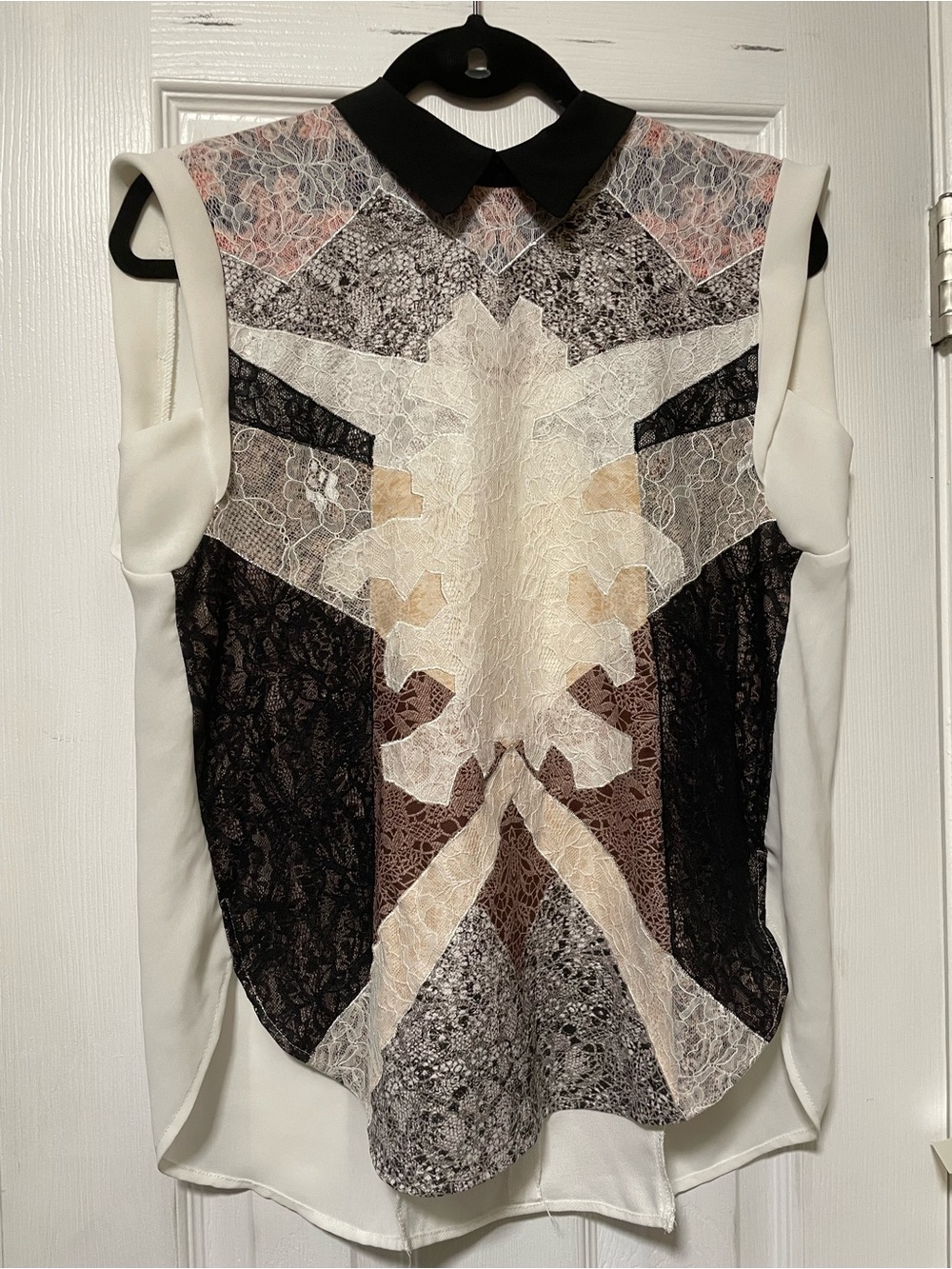 Rare Nice Claup Lace Blouse
